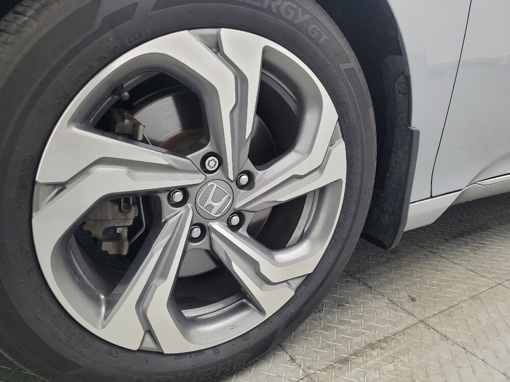 2018 Honda Accord in Jacksonville, FL 32210 - 18093674 31