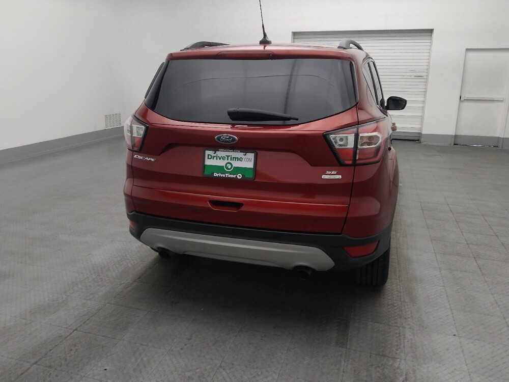 2018 Ford Escape in Jacksonville, FL 32210 - 18093675 7