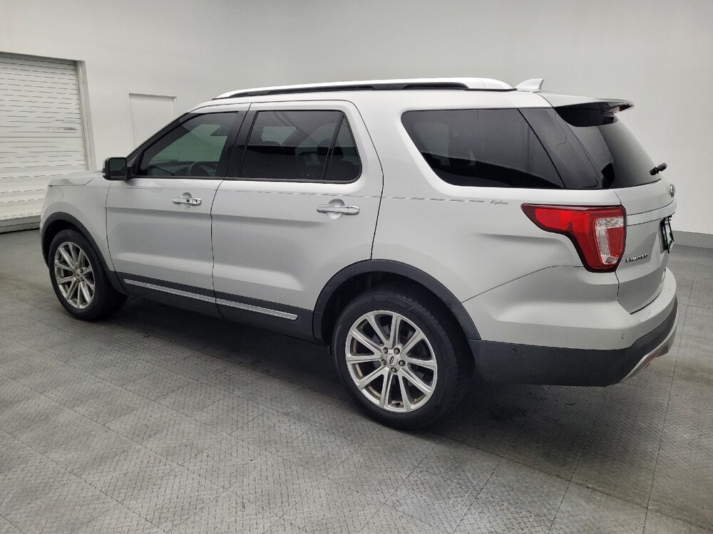 2017 Ford Explorer in Lauderdale Lakes, FL 33313 - 18093676 3