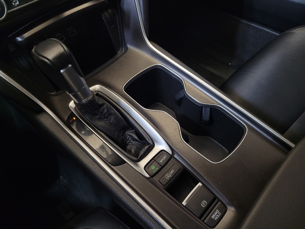2022 Honda Accord in Louisville, KY 40258 - 18093680 26