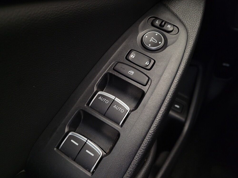 2022 Honda Accord in Louisville, KY 40258 - 18093680 27