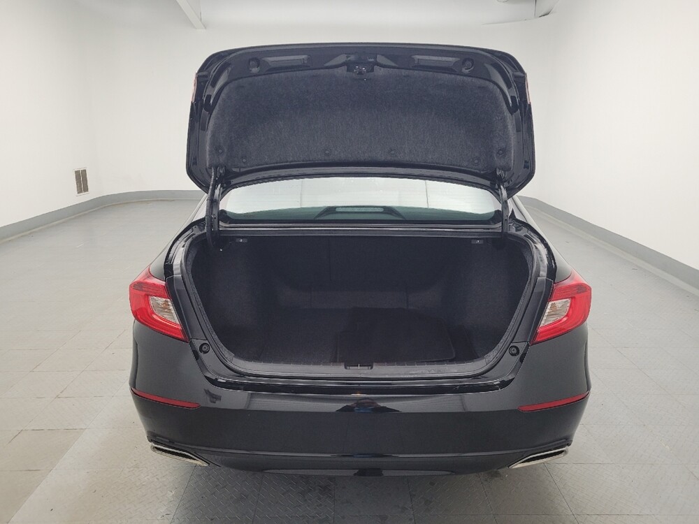 2022 Honda Accord in Louisville, KY 40258 - 18093680 29