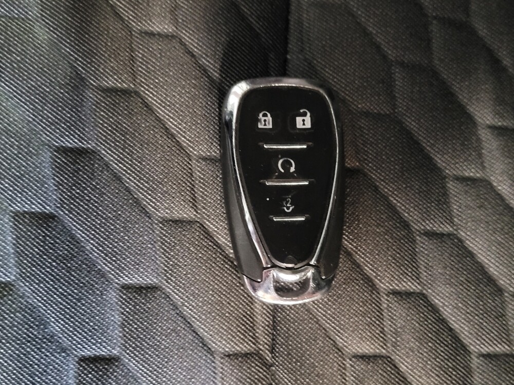 2018 Chevrolet Equinox in Savannah, GA 31419 - 18093681 32