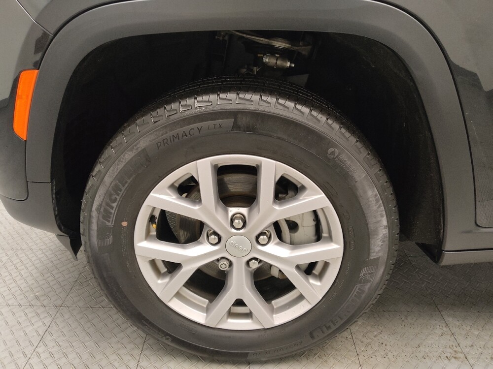 2022 Jeep Grand Cherokee in Des Moines, IA 50310 - 18093696 31