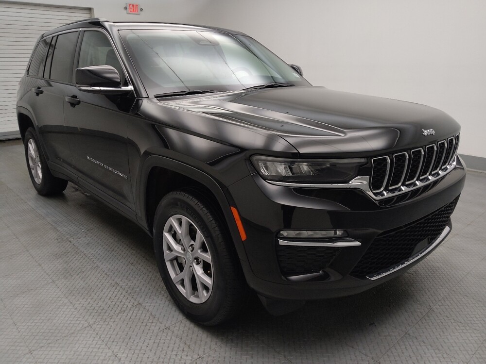 2022 Jeep Grand Cherokee in Des Moines, IA 50310 - 18093696 13