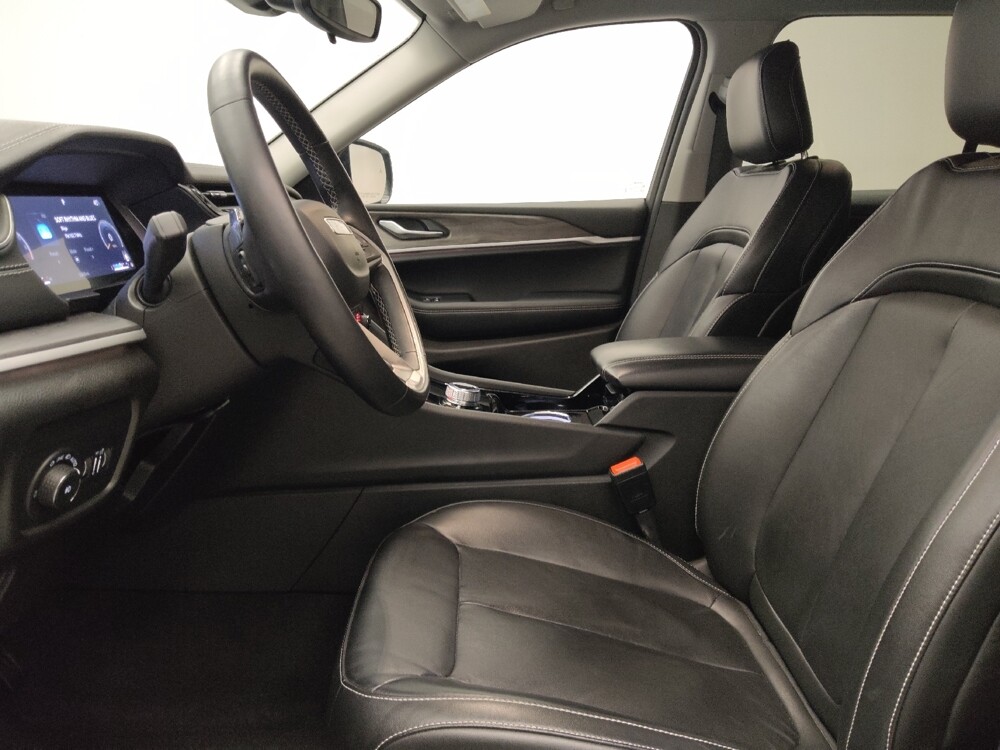 2022 Jeep Grand Cherokee in Des Moines, IA 50310 - 18093696 17