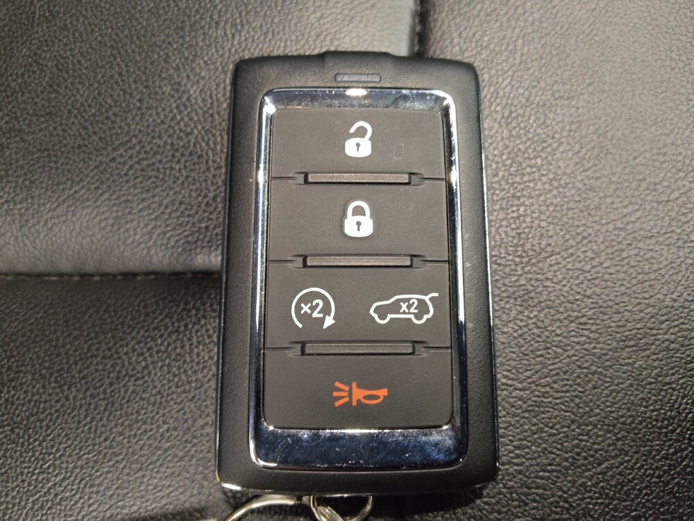 2022 Jeep Grand Cherokee in Des Moines, IA 50310 - 18093696 32