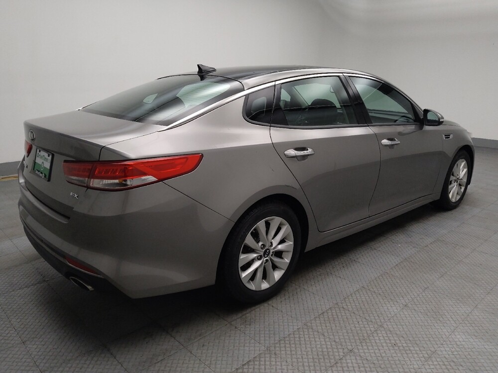 2018 Kia Optima in Midlothian, IL 60445 - 18093698 10