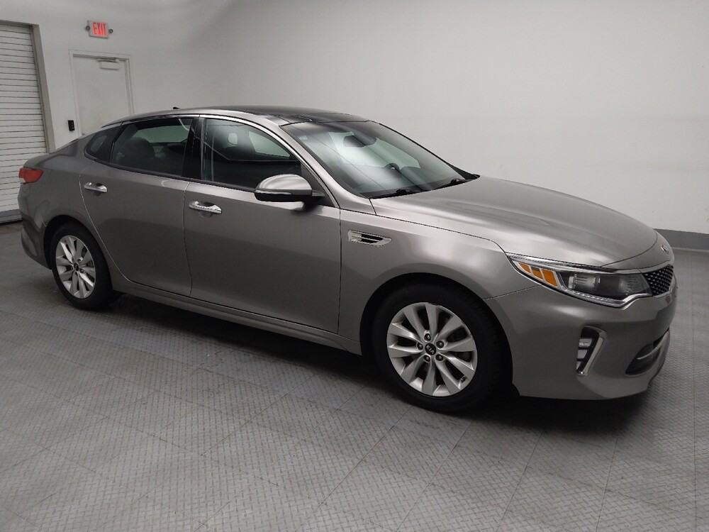 2018 Kia Optima in Midlothian, IL 60445 - 18093698 11