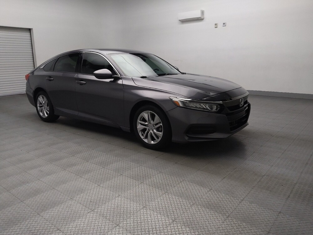 2018 Honda Accord in Tulsa, OK 74145 - 18093699 13