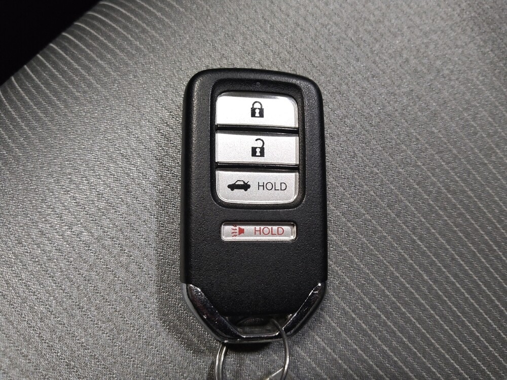 2018 Honda Accord in Tulsa, OK 74145 - 18093699 32