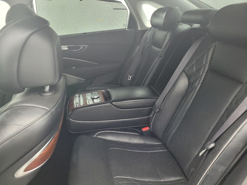 2020 Kia K900 in Greenville, SC 29607 - 18093701 18