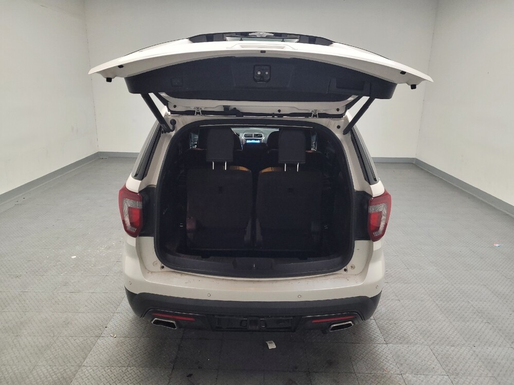 2017 Ford Explorer in Downey, CA 90241 - 18093706 29