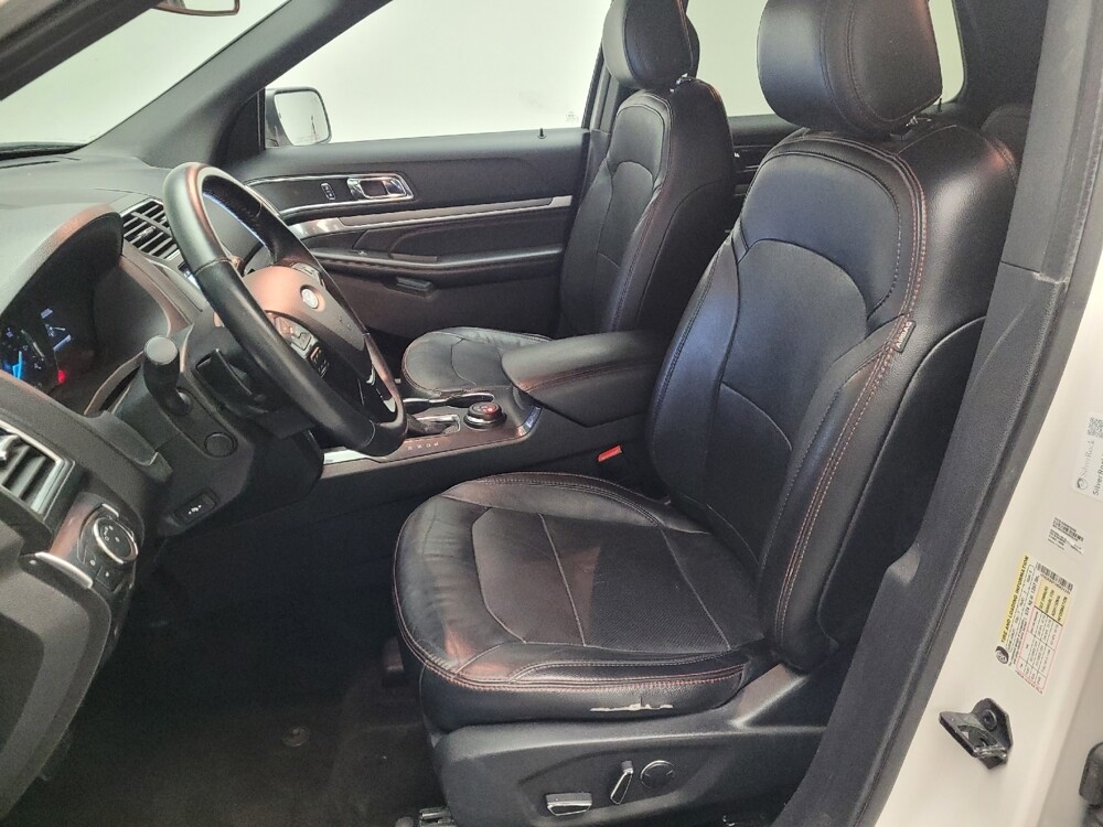 2017 Ford Explorer in Downey, CA 90241 - 18093706 17