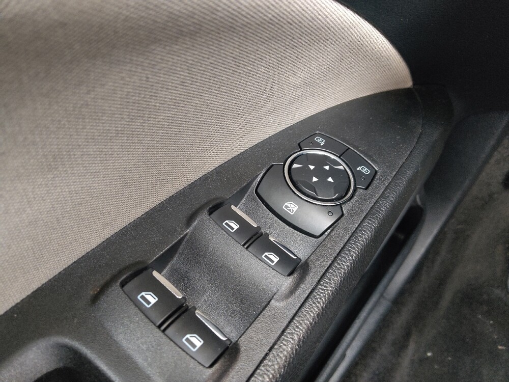 2018 Ford Fusion in Morrow, GA 30260 - 18093713 27