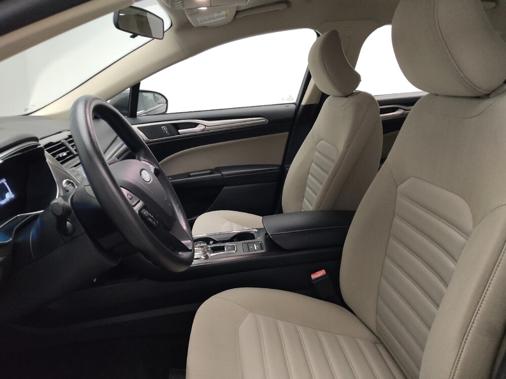 2018 Ford Fusion in Morrow, GA 30260 - 18093713 17