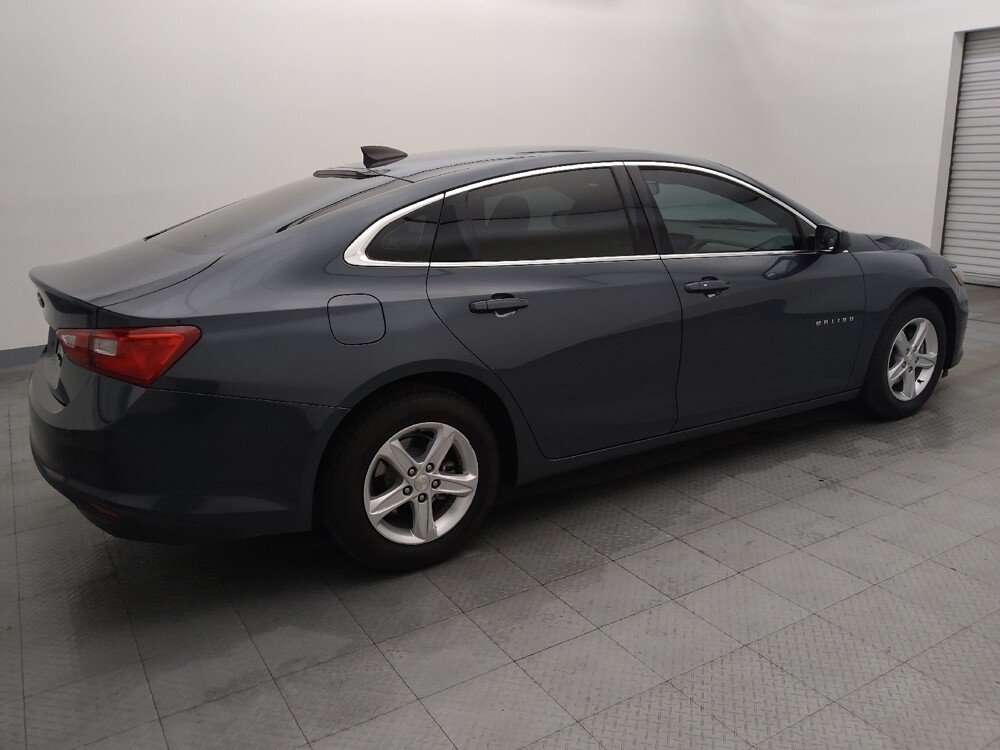 2020 Chevrolet Malibu in Houston, TX 77060 - 18093715 10