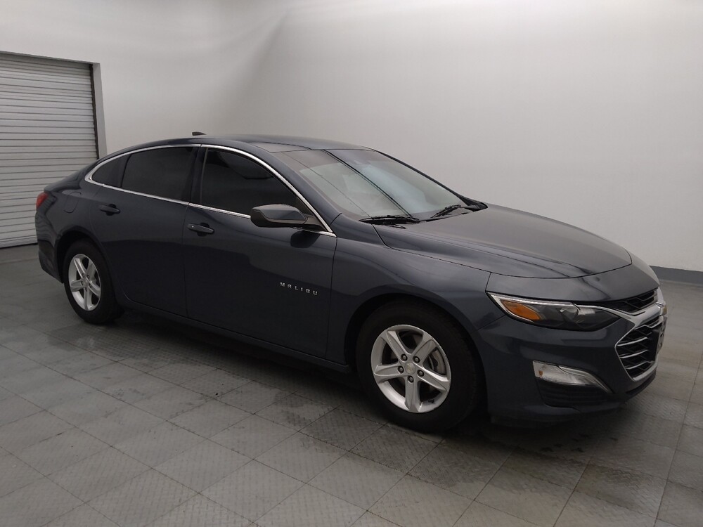 2020 Chevrolet Malibu in Houston, TX 77060 - 18093715 11