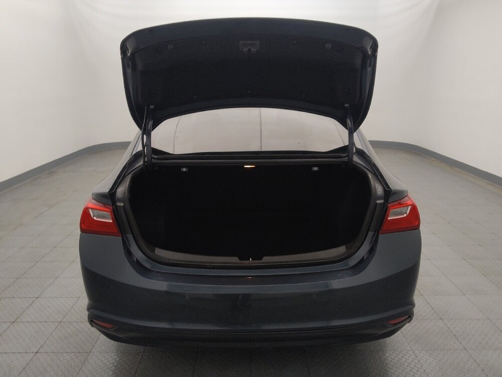 2020 Chevrolet Malibu in Houston, TX 77060 - 18093715 29