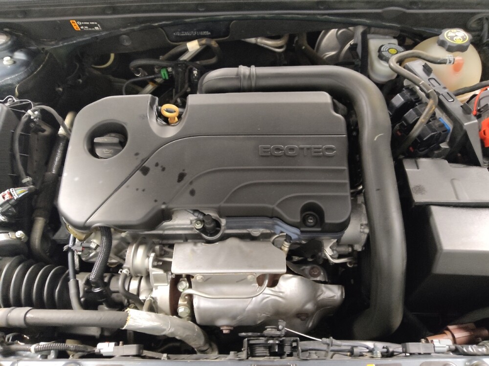 2020 Chevrolet Malibu in Houston, TX 77060 - 18093715 30