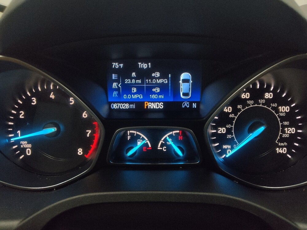 2019 Ford Escape in Jacksonville, FL 32210 - 18093716 23