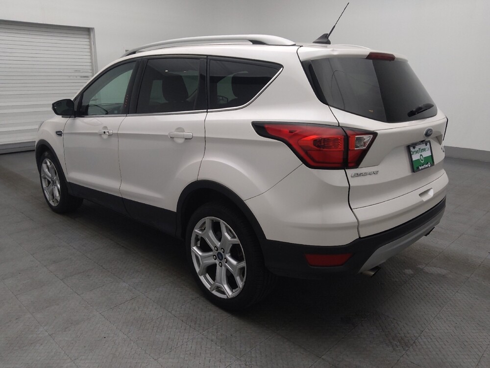 2019 Ford Escape in Jacksonville, FL 32210 - 18093716 5