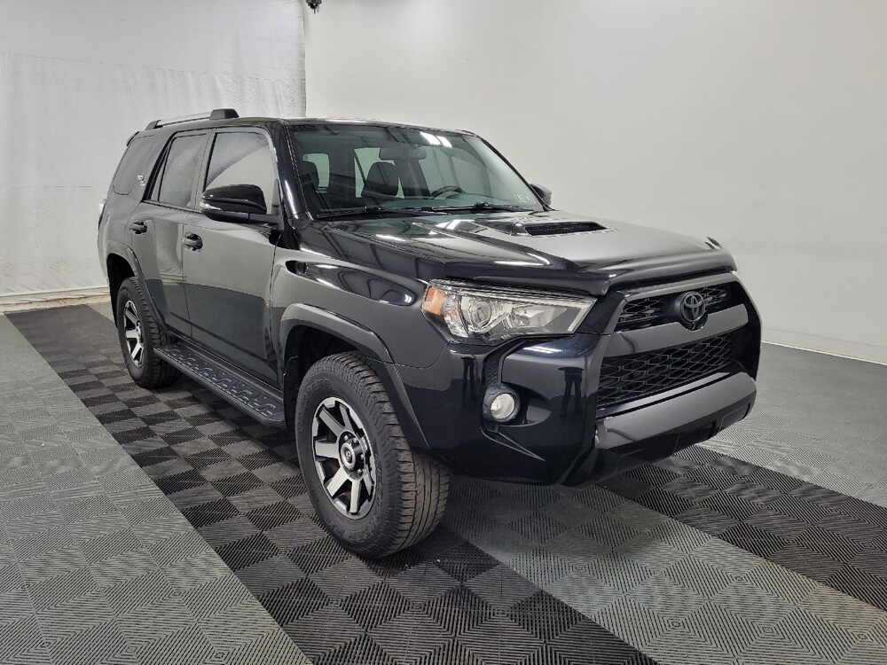 2018 Toyota 4Runner in Pittsburgh, PA 15236 - 18093717 13