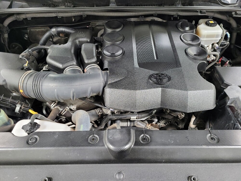 2018 Toyota 4Runner in Pittsburgh, PA 15236 - 18093717 30