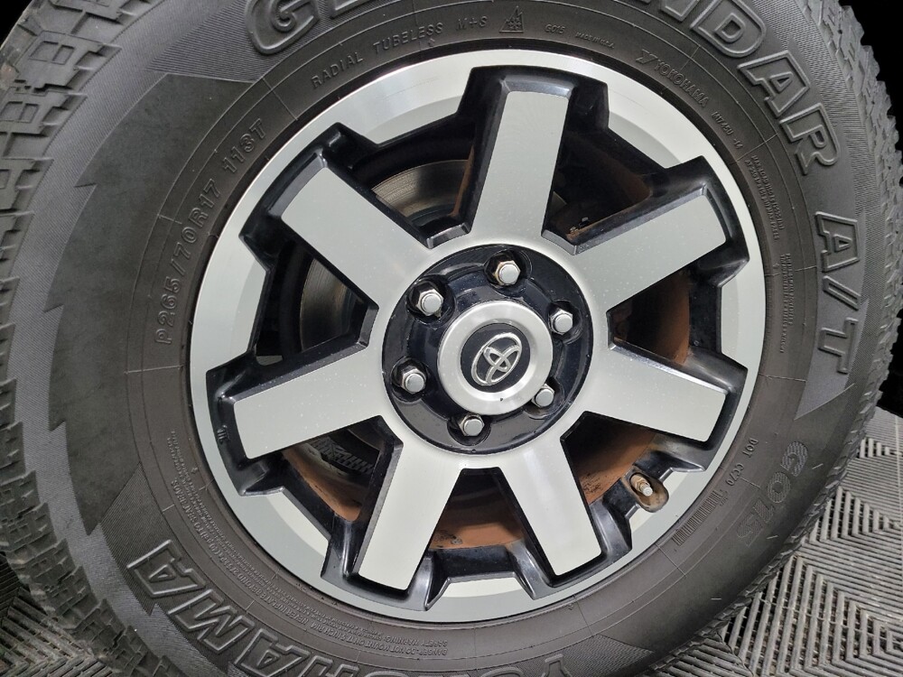 2018 Toyota 4Runner in Pittsburgh, PA 15236 - 18093717 31