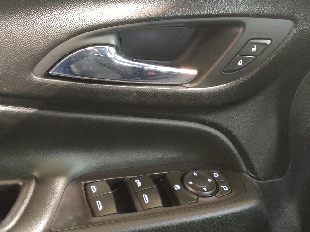 2018 Chevrolet Equinox in Tulsa, OK 74145 - 18093721 27