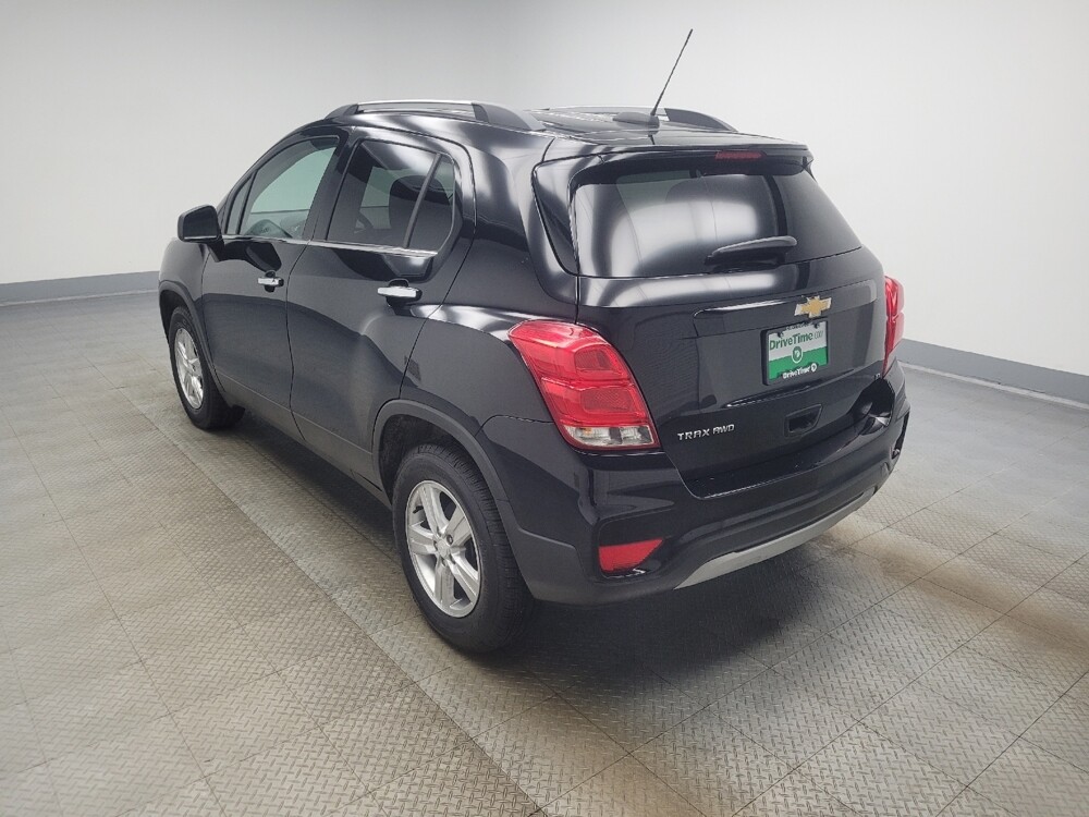 2020 Chevrolet Trax in Ft Wayne, IN 46805 - 18093723 3