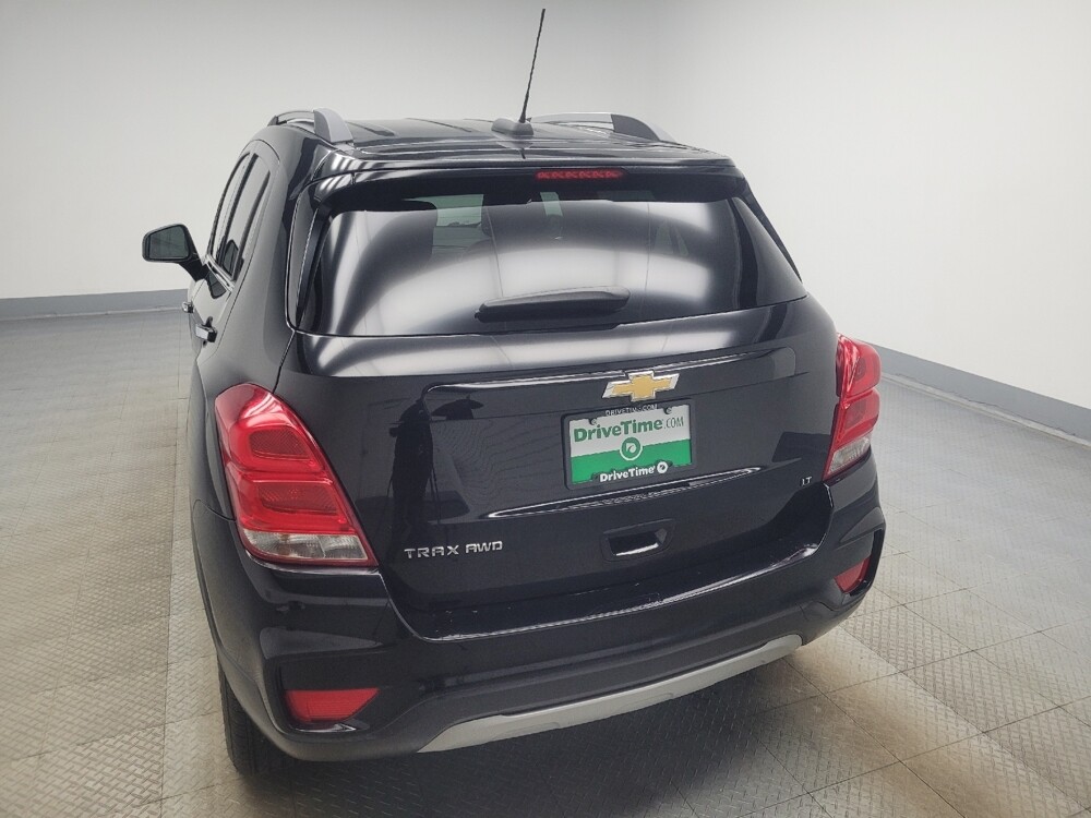 2020 Chevrolet Trax in Ft Wayne, IN 46805 - 18093723 6