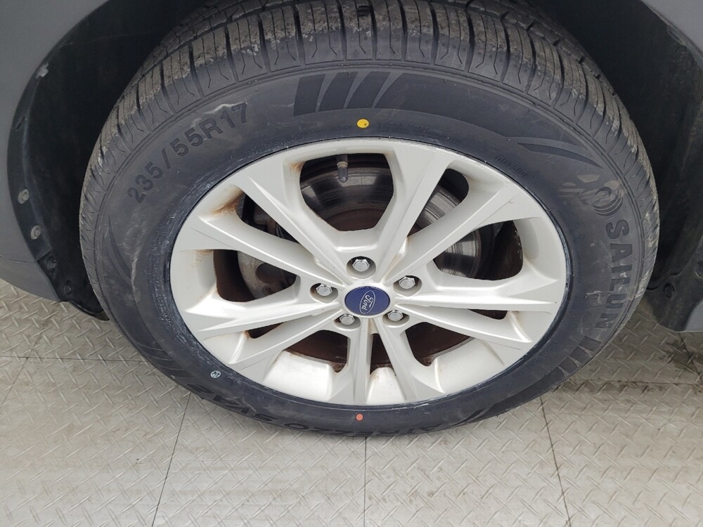 2017 Ford Escape in Raleigh, NC 27604 - 18093725 31