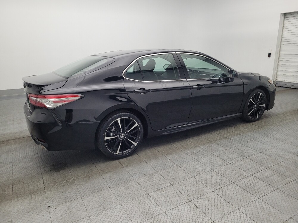 2018 Toyota Camry in Gainesville, FL 32609 - 18093728 10
