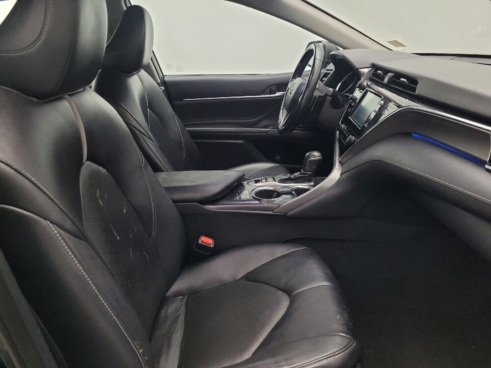 2018 Toyota Camry in Gainesville, FL 32609 - 18093728 21