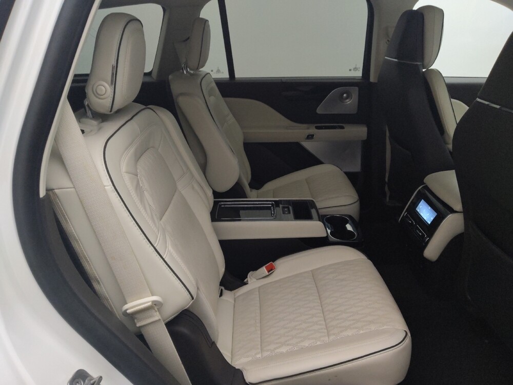 2020 Lincoln Aviator in Houston, TX 77074 - 18093733 19