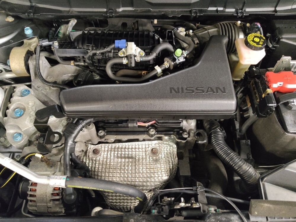 2018 Nissan Rogue in Clearwater, FL 33764 - 18093737 30