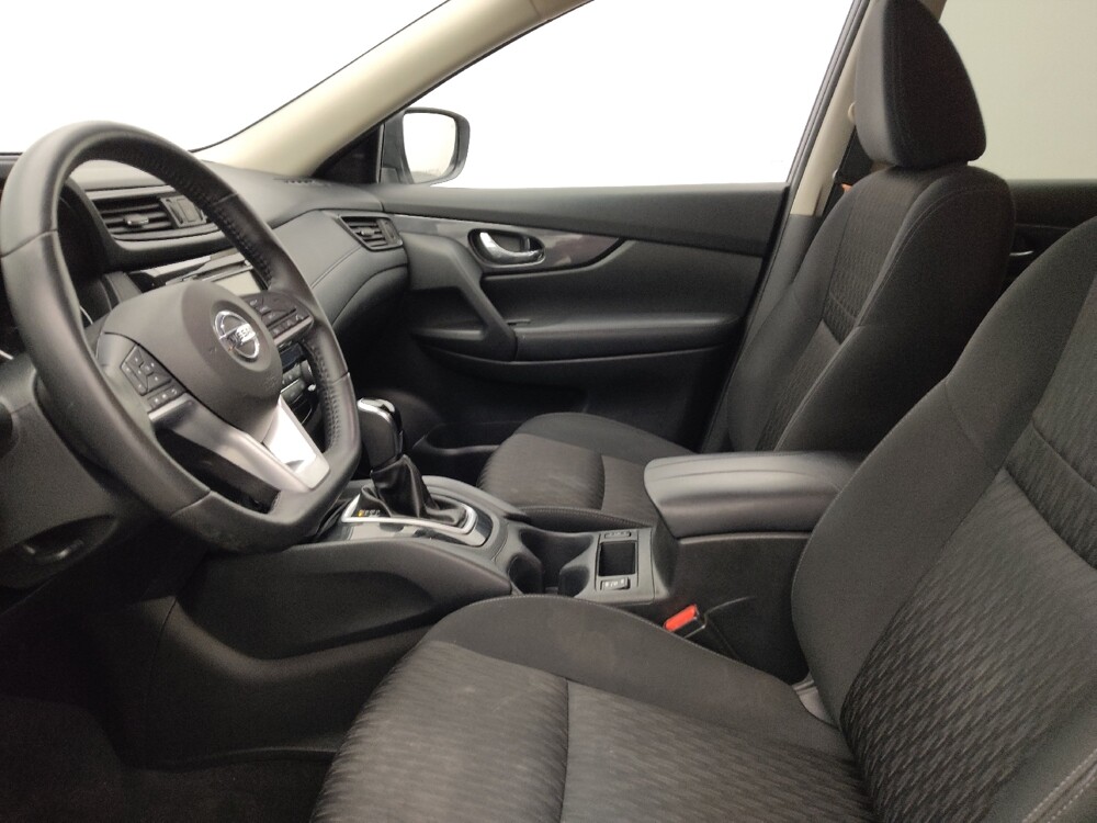 2018 Nissan Rogue in Clearwater, FL 33764 - 18093737 17