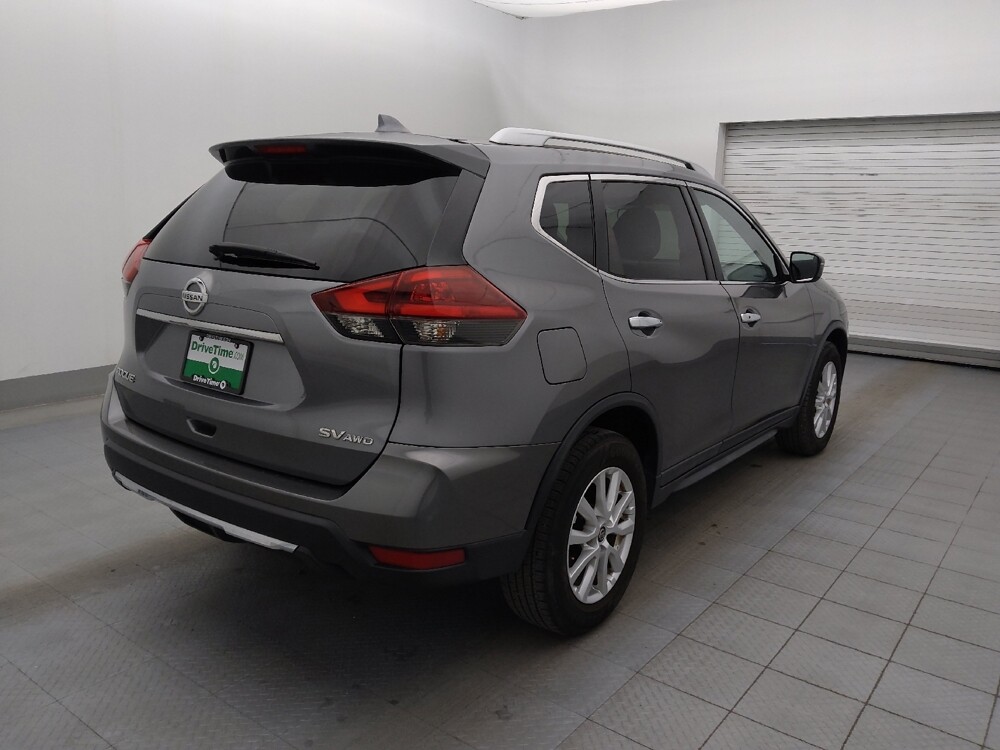 2018 Nissan Rogue in Clearwater, FL 33764 - 18093737 9