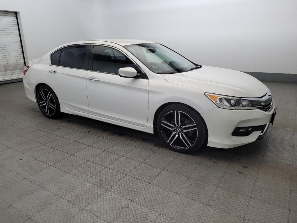 2017 Honda Accord in Glen Burnie, MD 21061 - 18093740 11