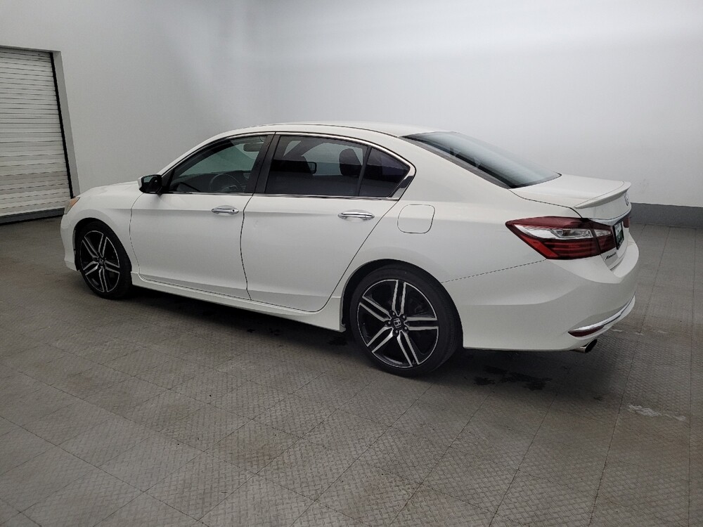 2017 Honda Accord in Glen Burnie, MD 21061 - 18093740 3