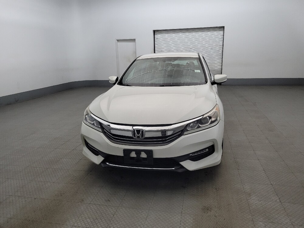 2017 Honda Accord in Glen Burnie, MD 21061 - 18093740 15