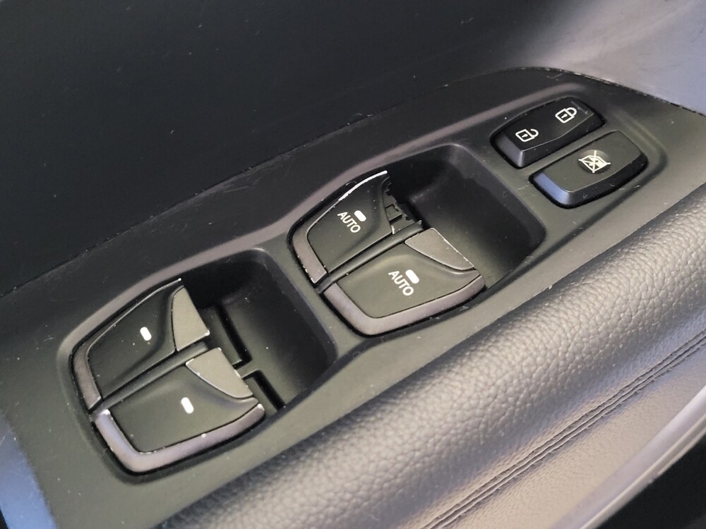 2017 Hyundai Santa Fe in Lauderdale Lakes, FL 33313 - 18093742 27