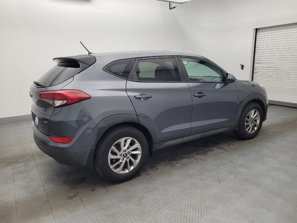 2018 Hyundai Tucson in Greenville, SC 29607 - 18093749 10