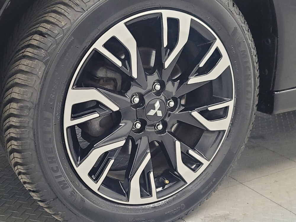 2018 Mitsubishi Outlander in Huntsville, AL 35816 - 18093757 31