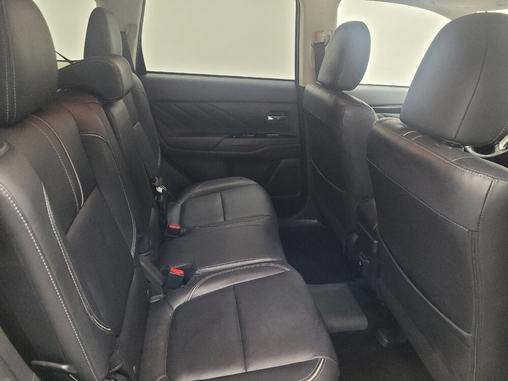 2018 Mitsubishi Outlander in Huntsville, AL 35816 - 18093757 19