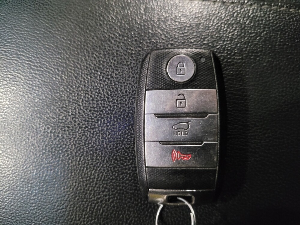 2019 Kia Sorento in Henrico, VA 23223 - 18093758 32