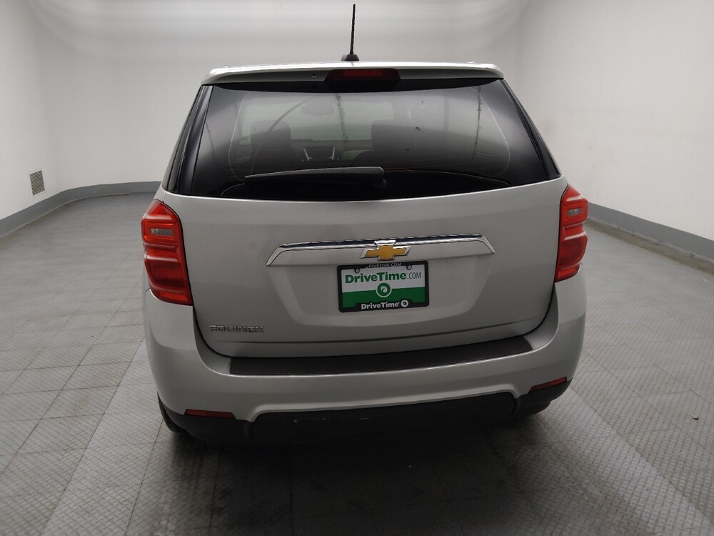 2017 Chevrolet Equinox in Des Moines, IA 50310 - 18093760 6