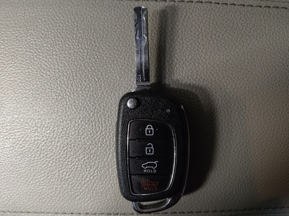 2017 Hyundai Tucson in Marietta, GA 30062 - 18093761 32