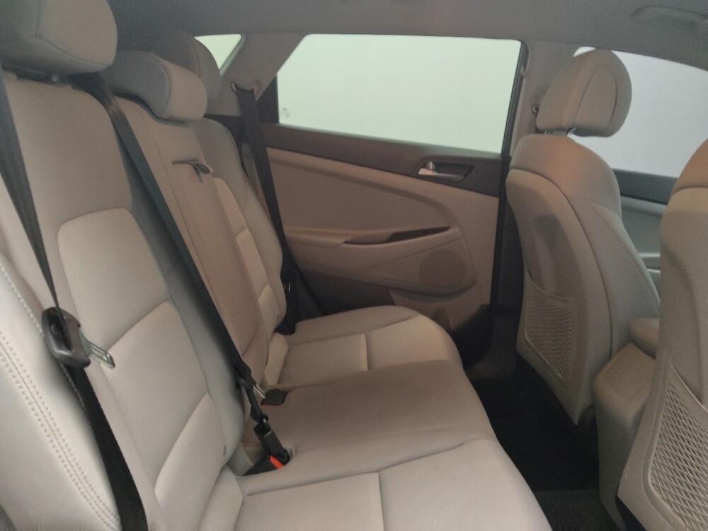 2017 Hyundai Tucson in Marietta, GA 30062 - 18093761 19